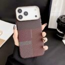 Coque iPhone Magnétique Fibre de Carbone  Cadre Métal Antichoc - Plaid Rouge