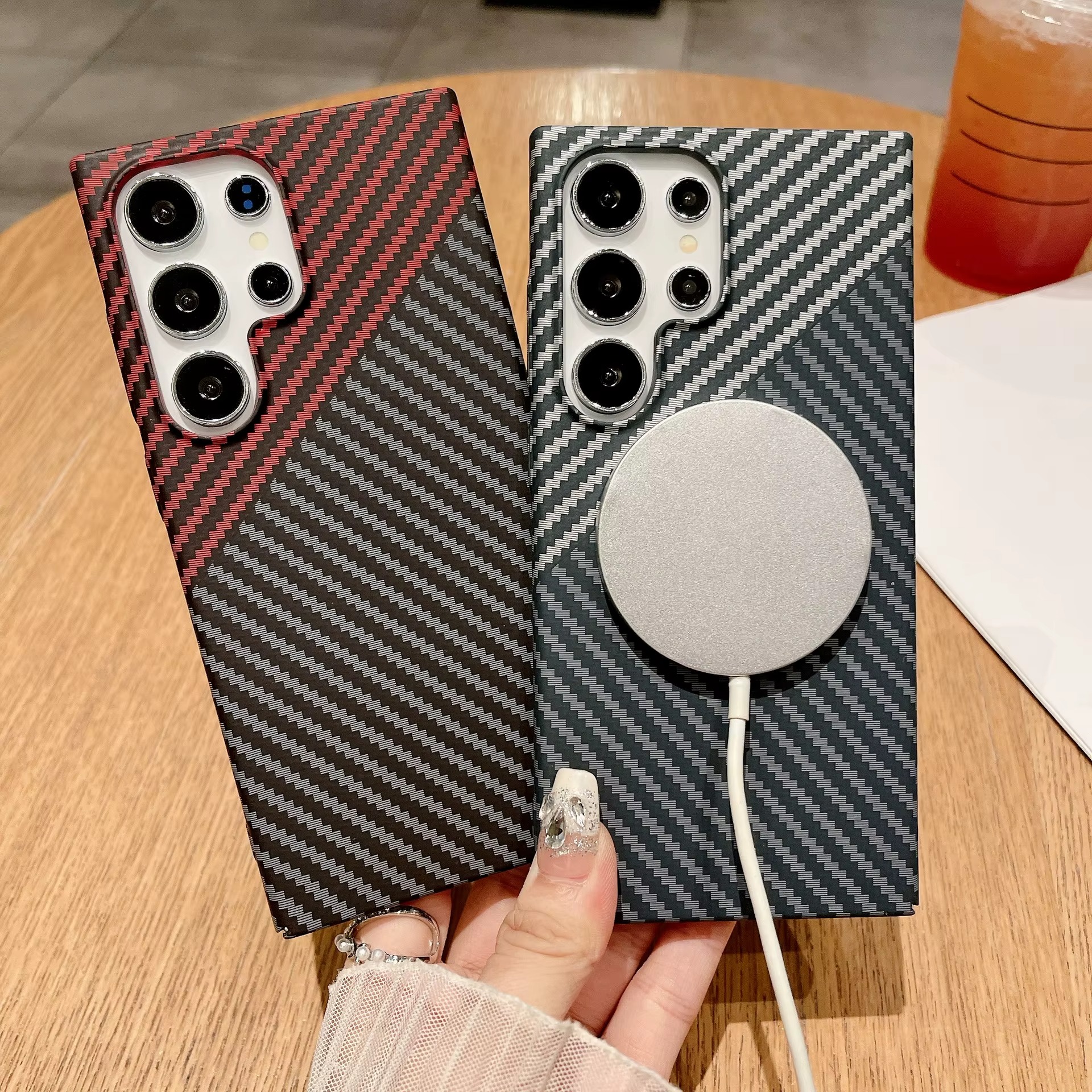 Coque Samsung Magnétique Fibre de Carbone