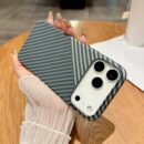 Coque iPhone Magnétique Fibre de Carbone – Rigide & Ultra-Fine Antichoc - Gris et Noir