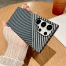 Coque Samsung Magnétique Fibre de Carbone - Argent noir