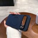 Coque Pixel Arrière Cuir & Fibre de Carbone Mate – Compatible Charge Sans Fil - Bleu